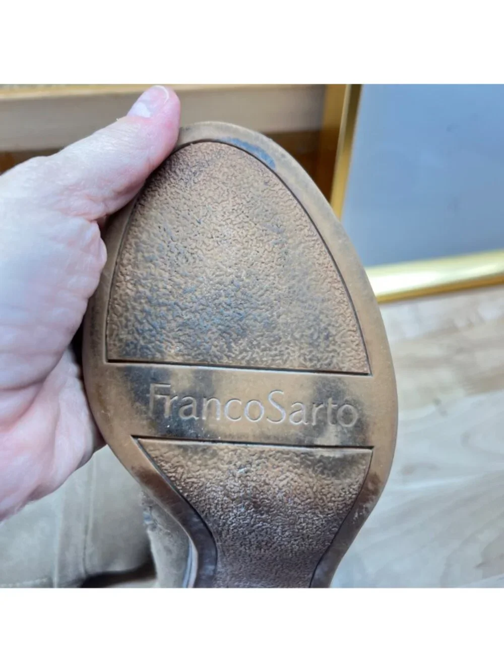 Franco Sarto elegant knee